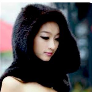 Natural mink knit scarf with hood